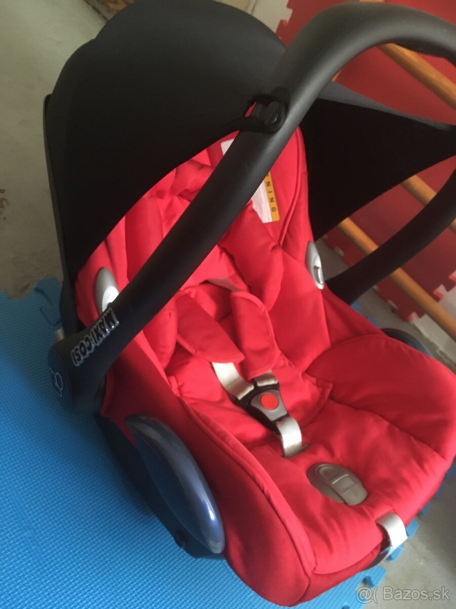 Predam zakladnu Isoxix a Vajicko a autosedacku - 2