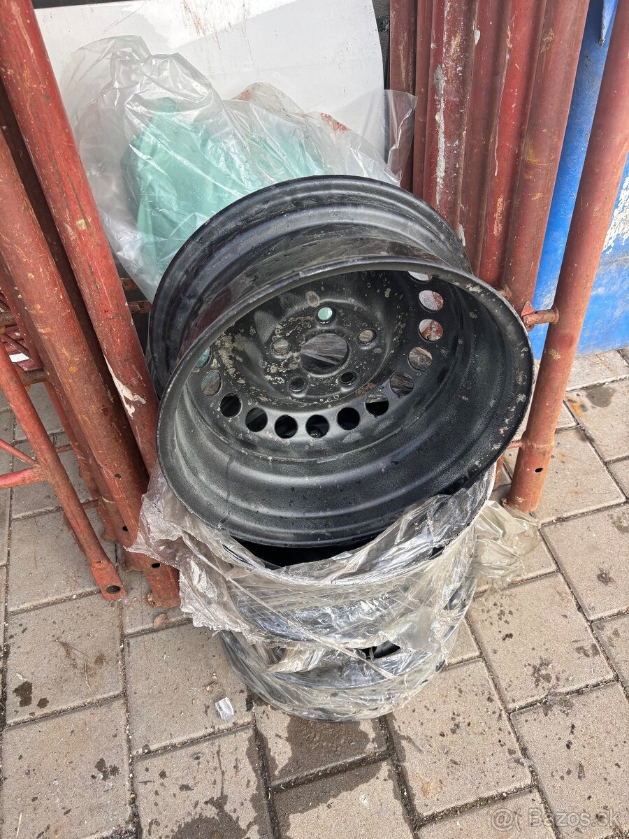 Plechové disky vw t5 - 2