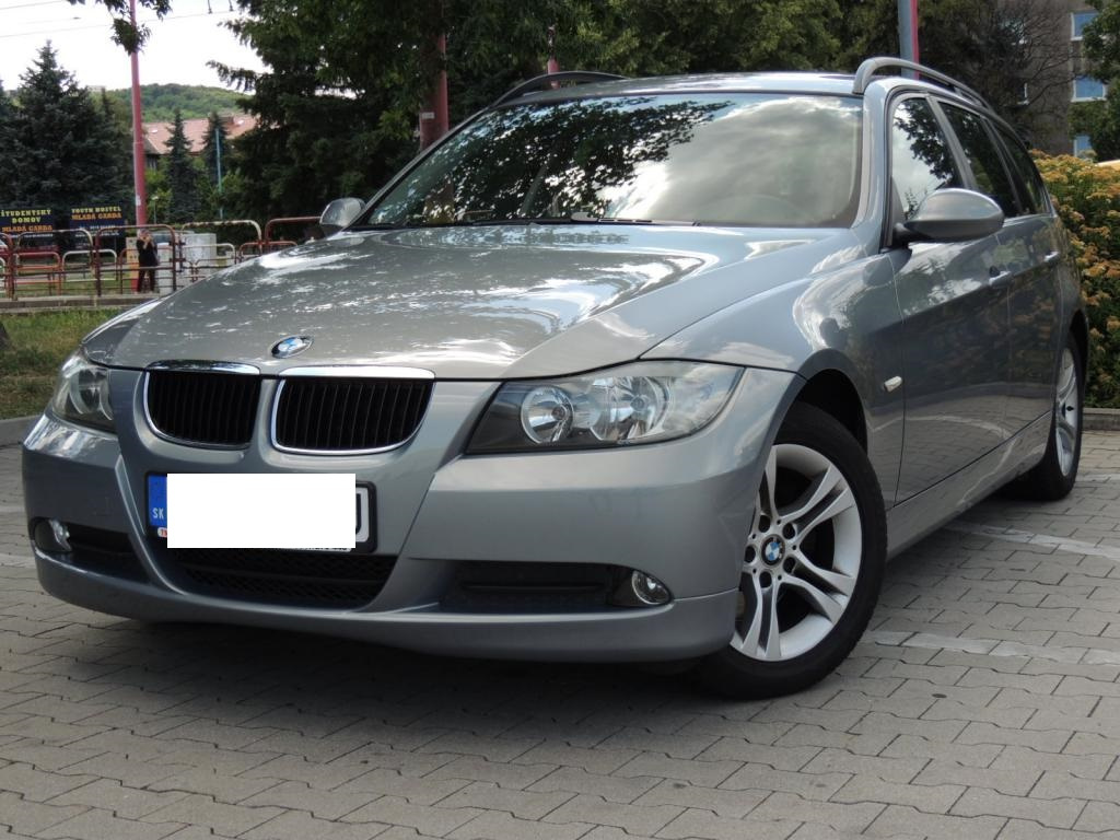Na Predaj BMW 318d E91, r.v. 2008, diesel, 2.0 cm³, 100 kw. - 2