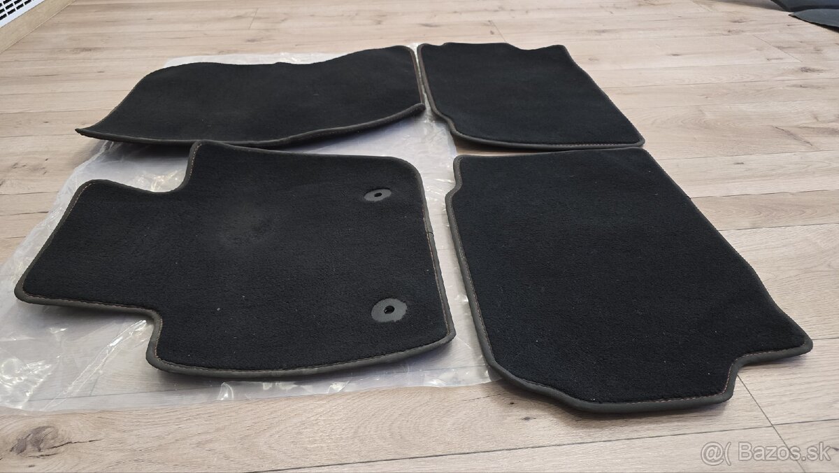 Originalne koberce z Ford Mondea Mk5 ST line - 2