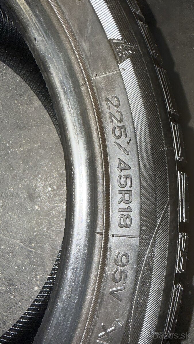 Zimné pneumatiky 225 x 45 R 18 - 2