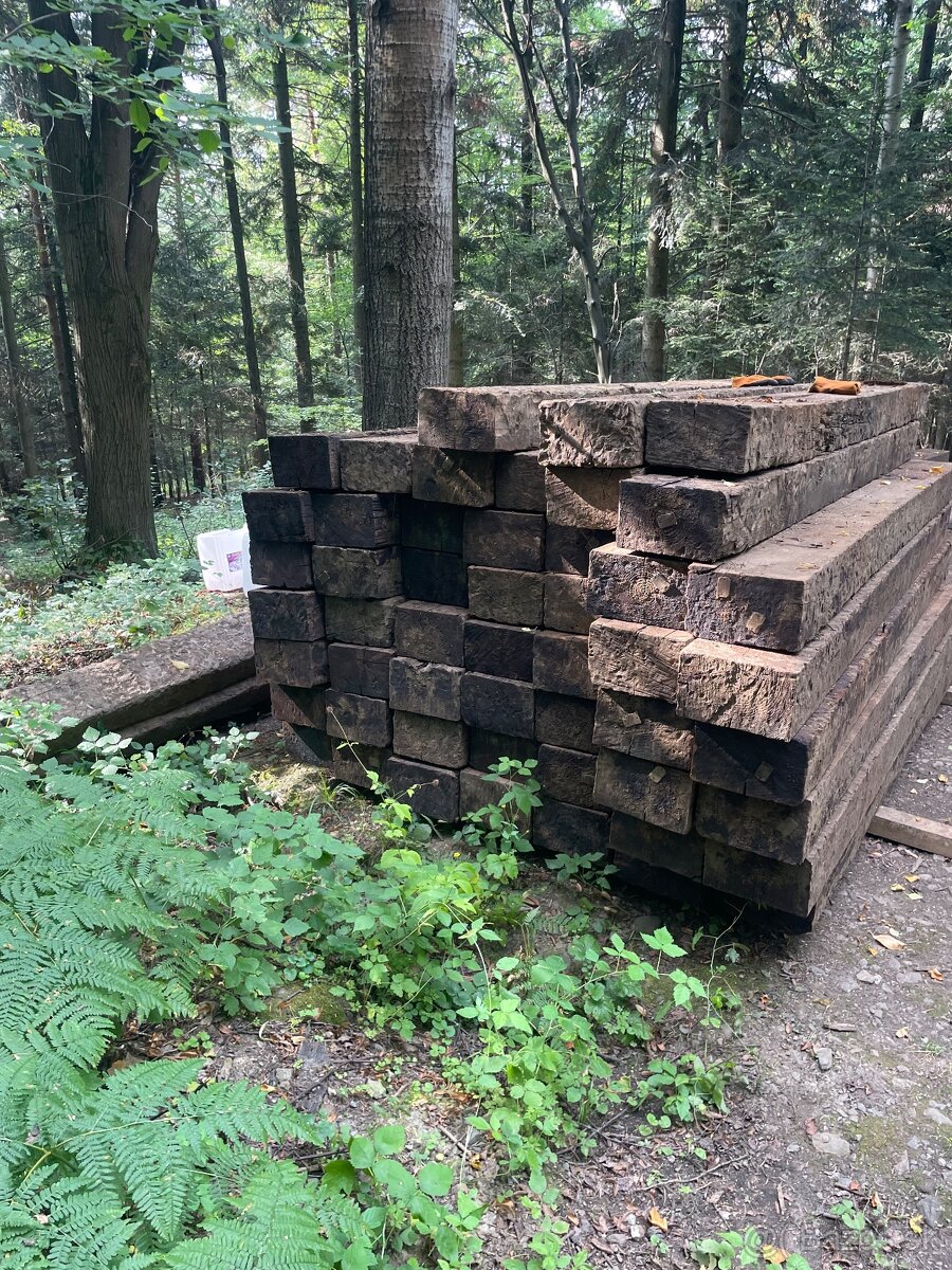 Podvaly švaly pražce - 2