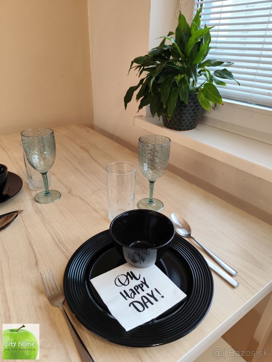 Investičný 1 izbový byt v centre Košíc, Jantárová, - 2