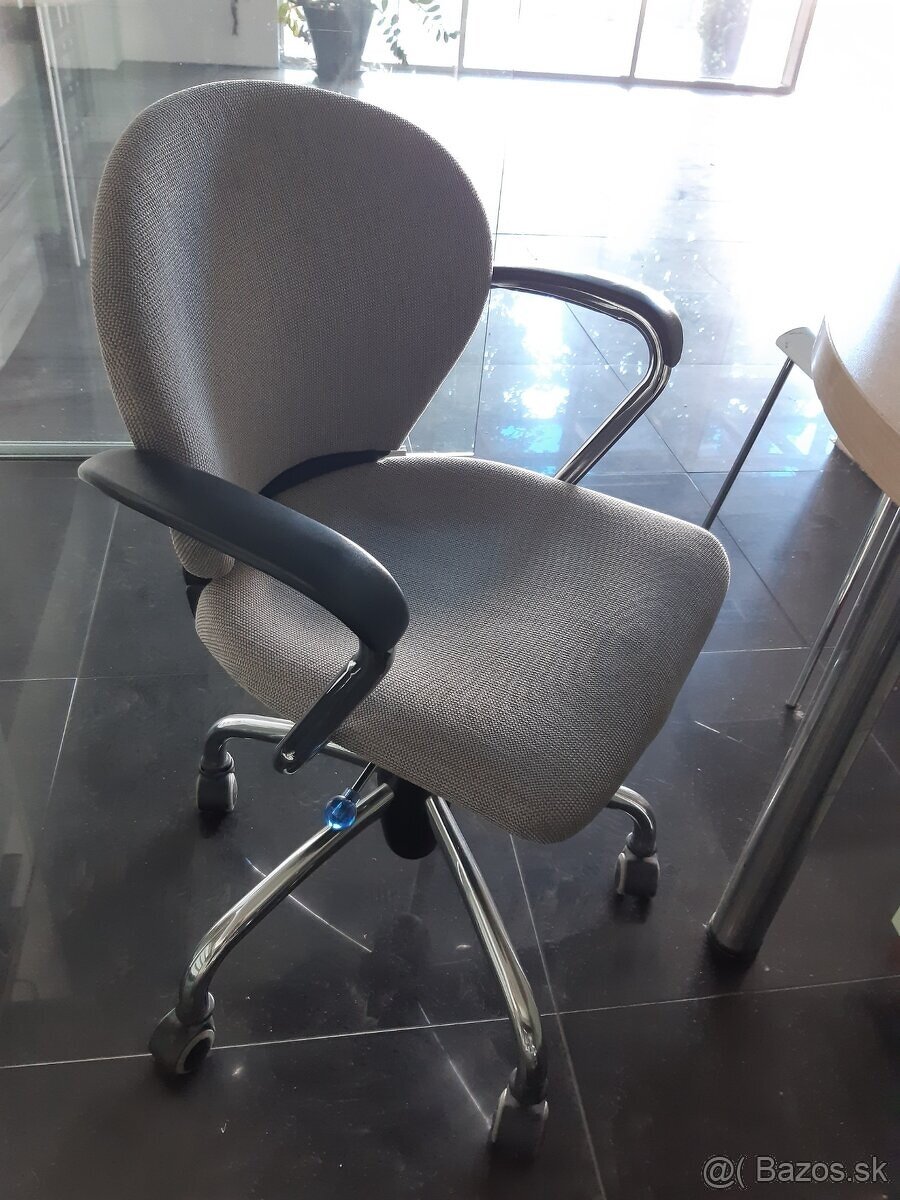 Stolicky LUCI ORLANDINI design - 2