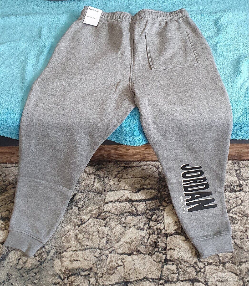 Nike Jordan 100 % bavlna nove teplaky - 2