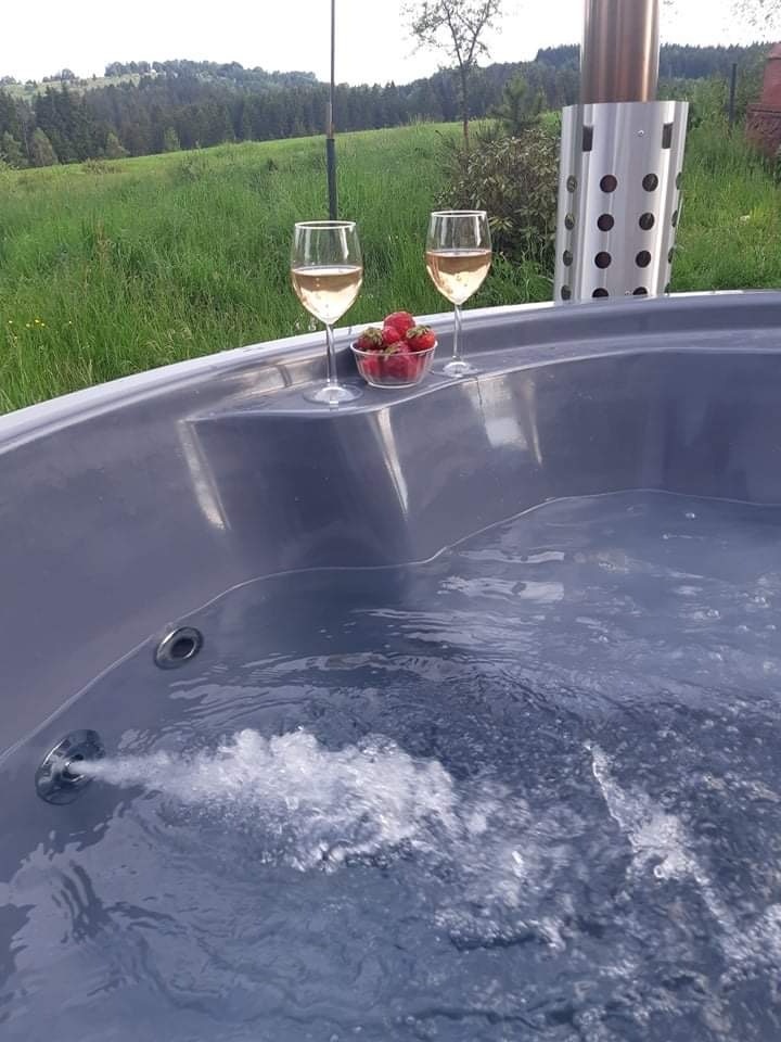 Vírivka,kúpacia kaďa,jacuzza - 2