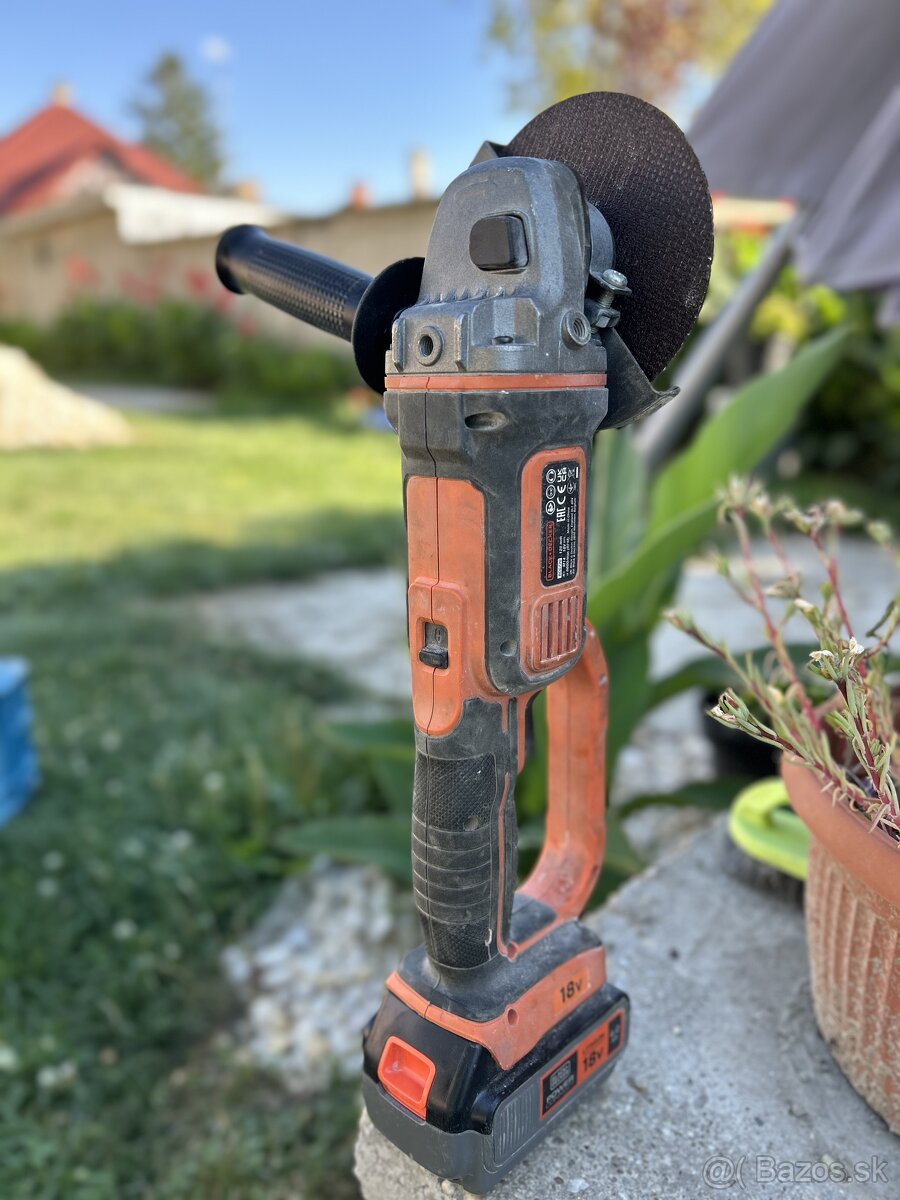 Black & Decker uhlová brúska, 18V 4Ah - 2