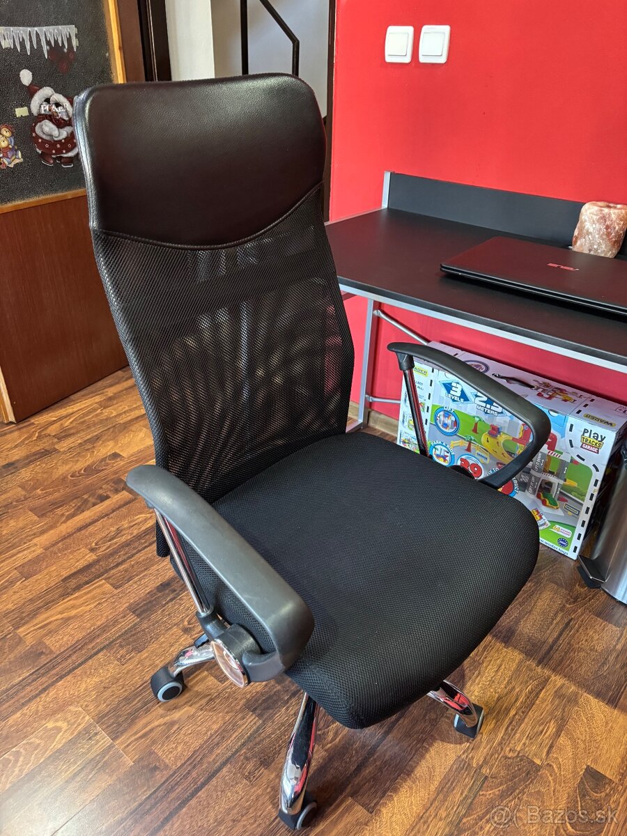 Pisaci stôl a stolička - 2