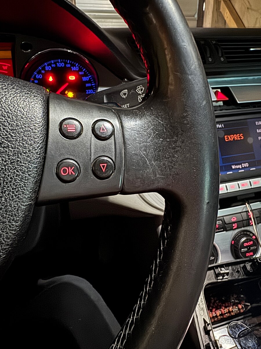 Volant passat b6 - 2