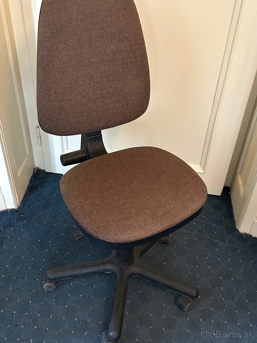 Kancelarska stolicka - 2