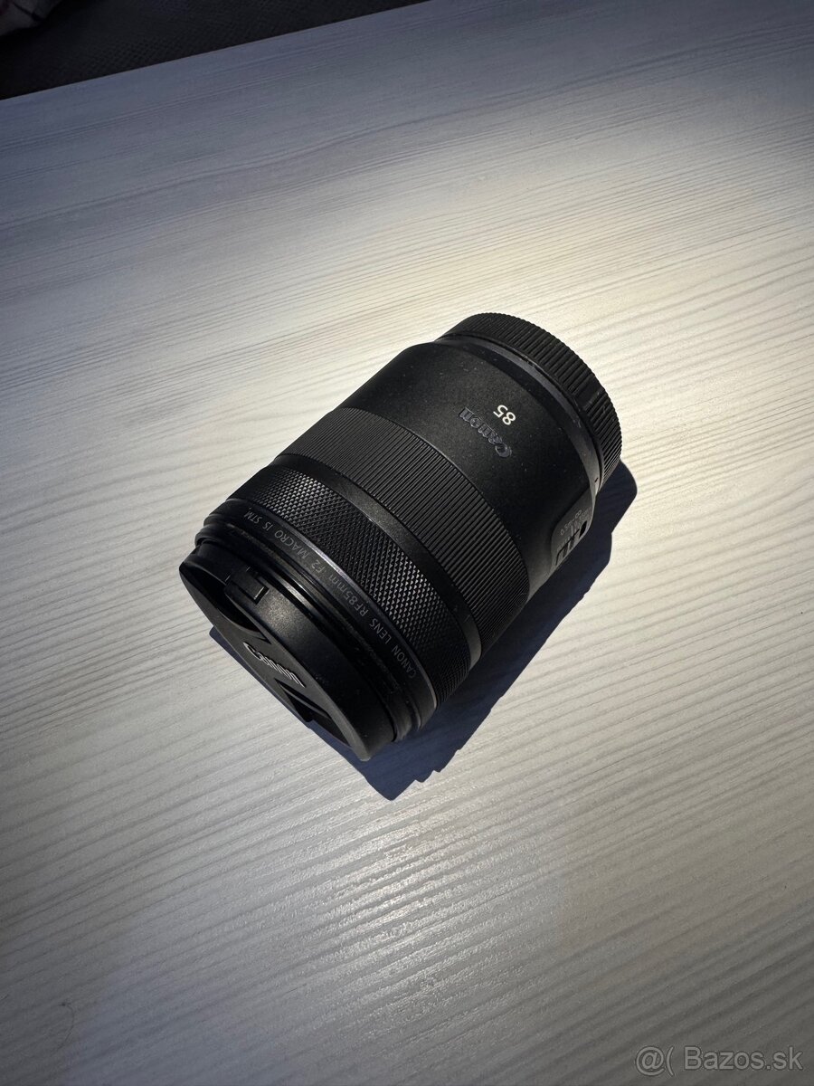 Canon RF 85mm f/2 MACRO IS STM - 2