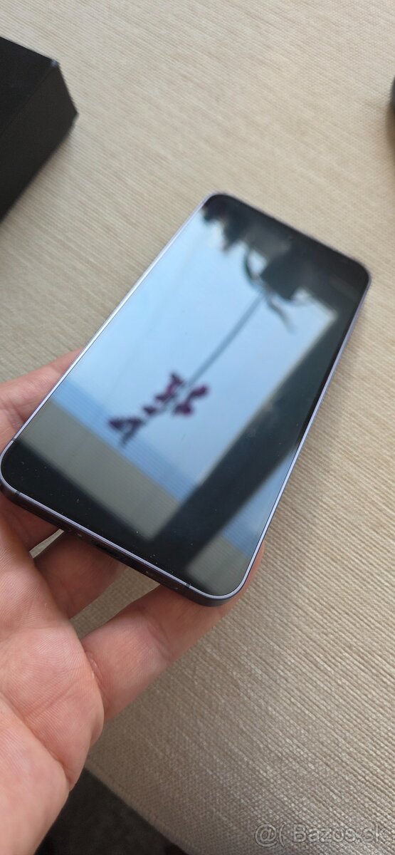 Samsung Galaxy S24 - Onyx Black - 2