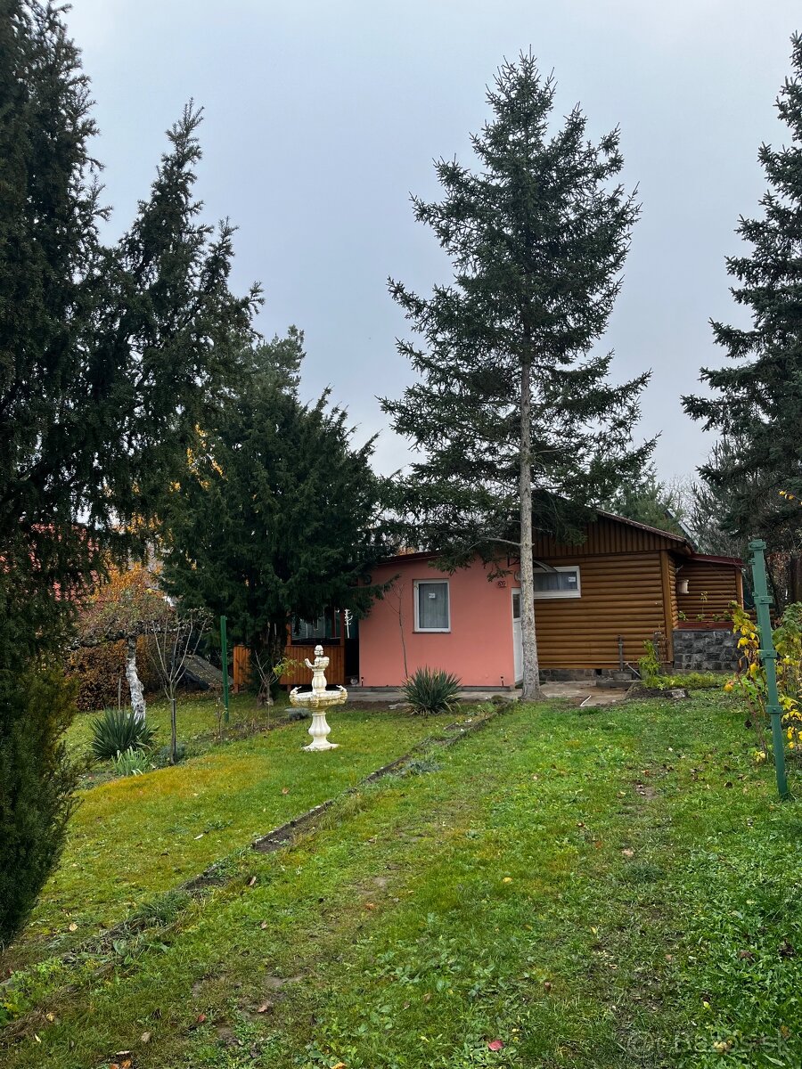 Chatka - Bátovce - 2