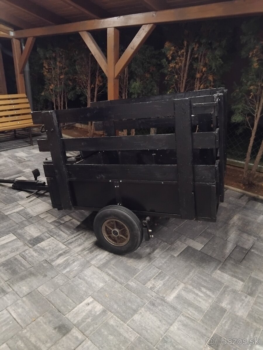 Prívesný vozík - 2