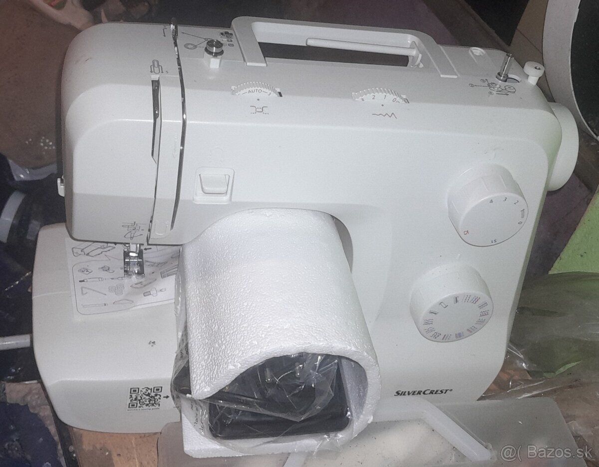 Šijací stroj - 2
