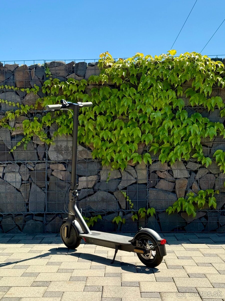 Elektrická kolobežka - 2