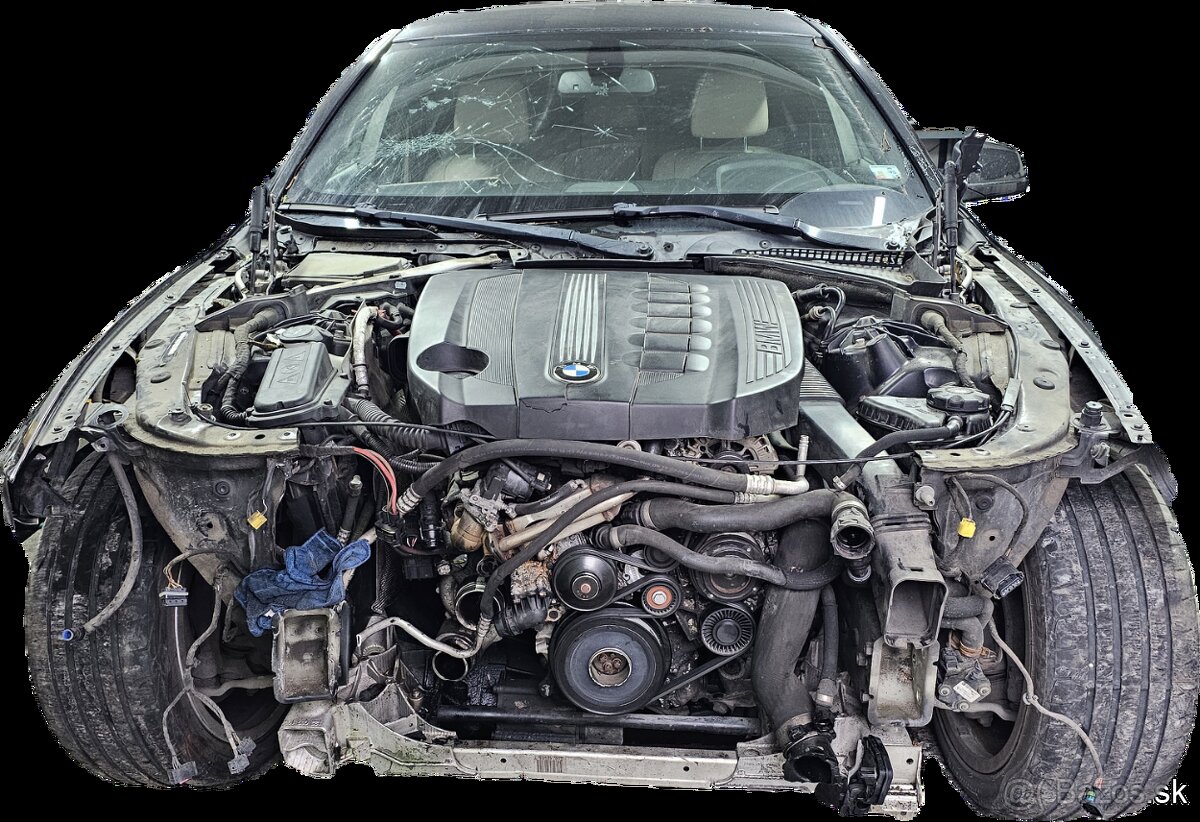 BMW f10 530d at náhradné diely - 2