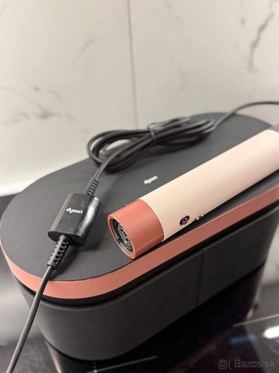 Fén typu Dyson / inšpirovaný dizajnom Dyson. - 2