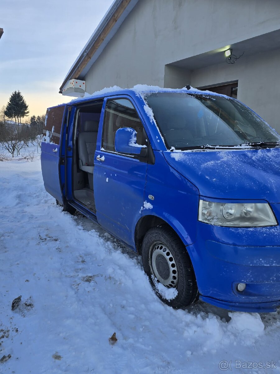 VW Multivan T5 - 2
