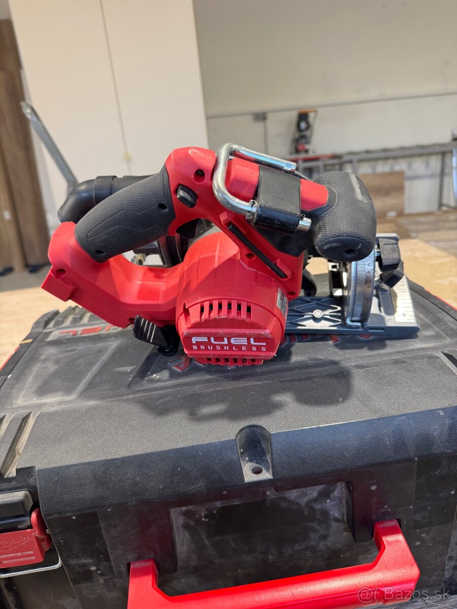 MILWAUKEE M18 FUEL Okružná píla - 2
