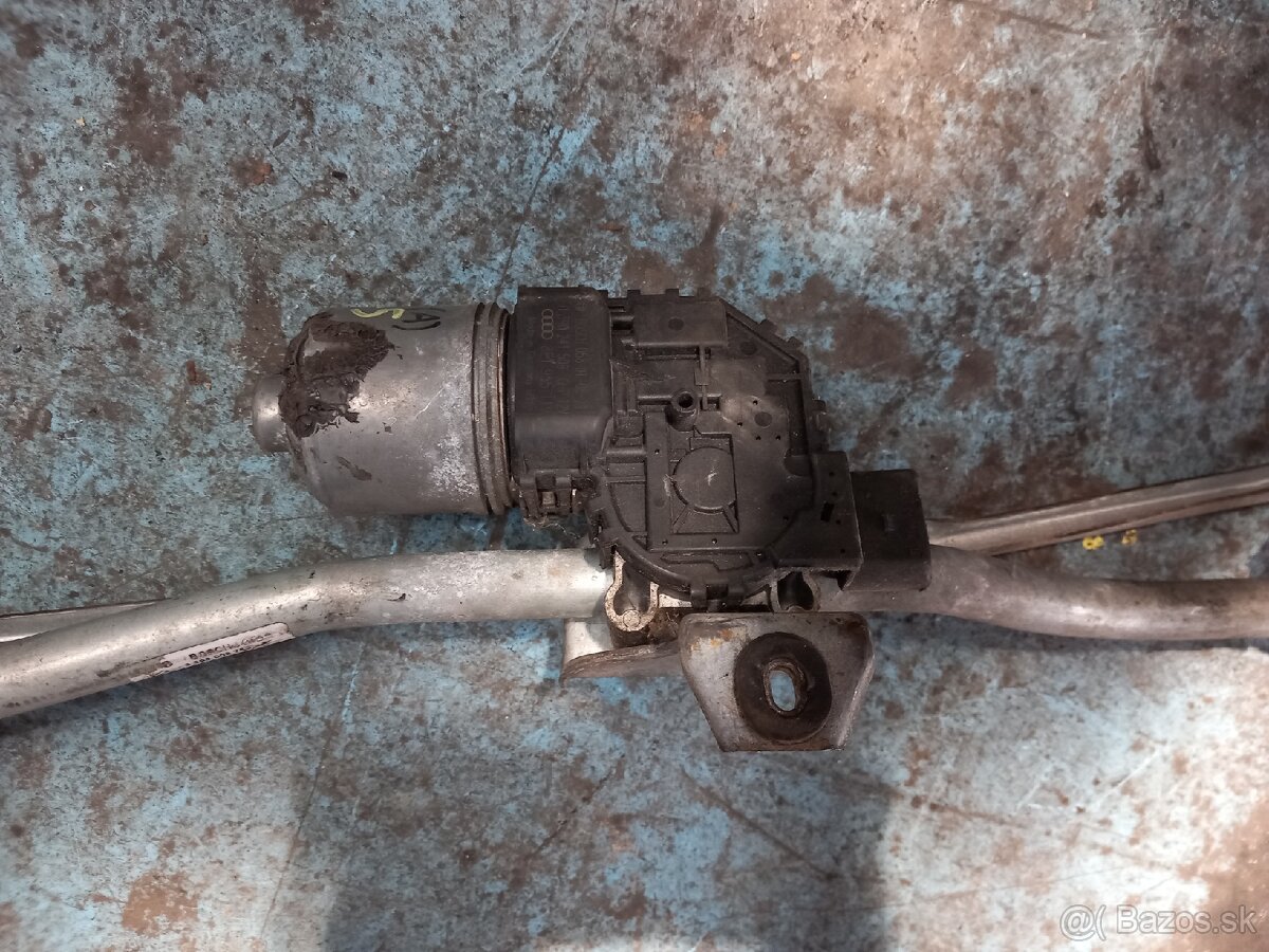 Mechanizmus stieračov Audi A4 - 2