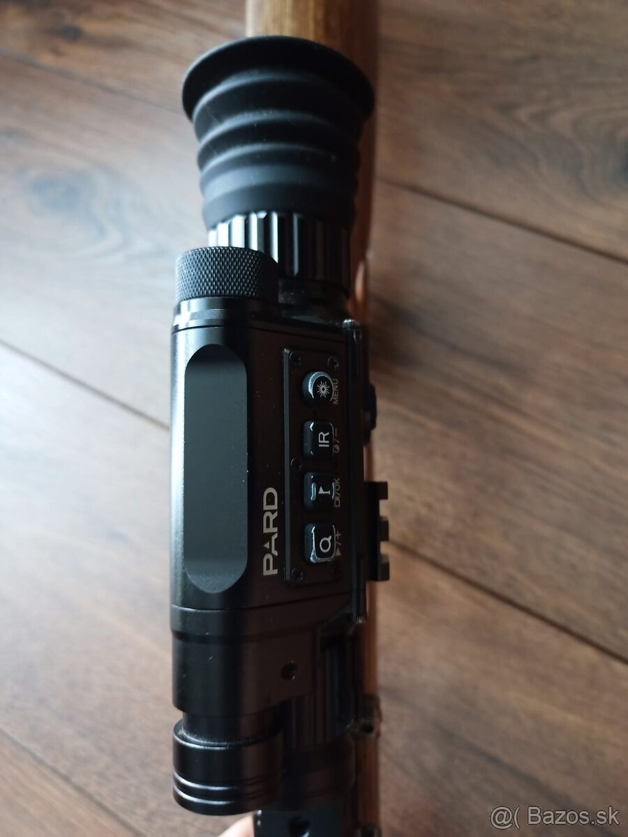 Puškohľad NV PARD NV008 - 2