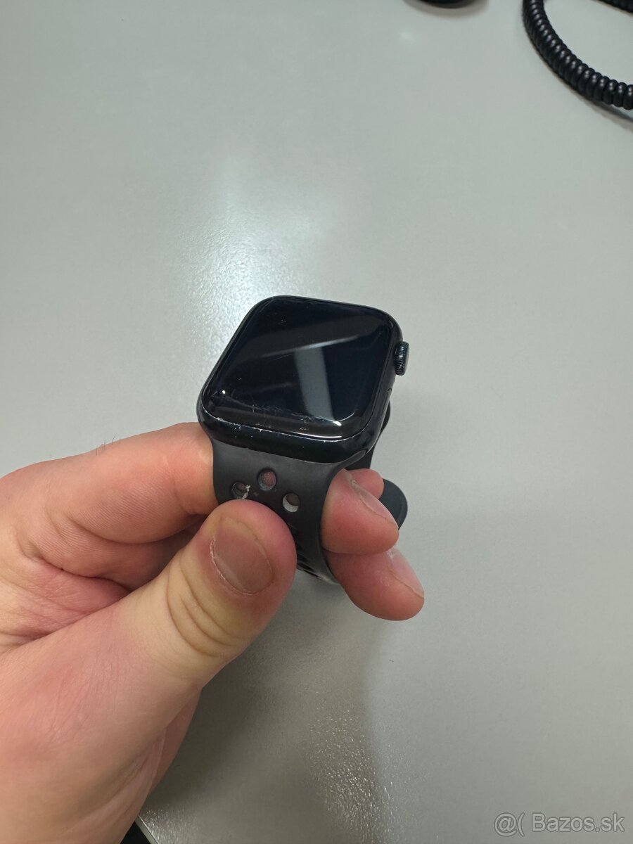 Predám Apple Watch 9 45mm - 2
