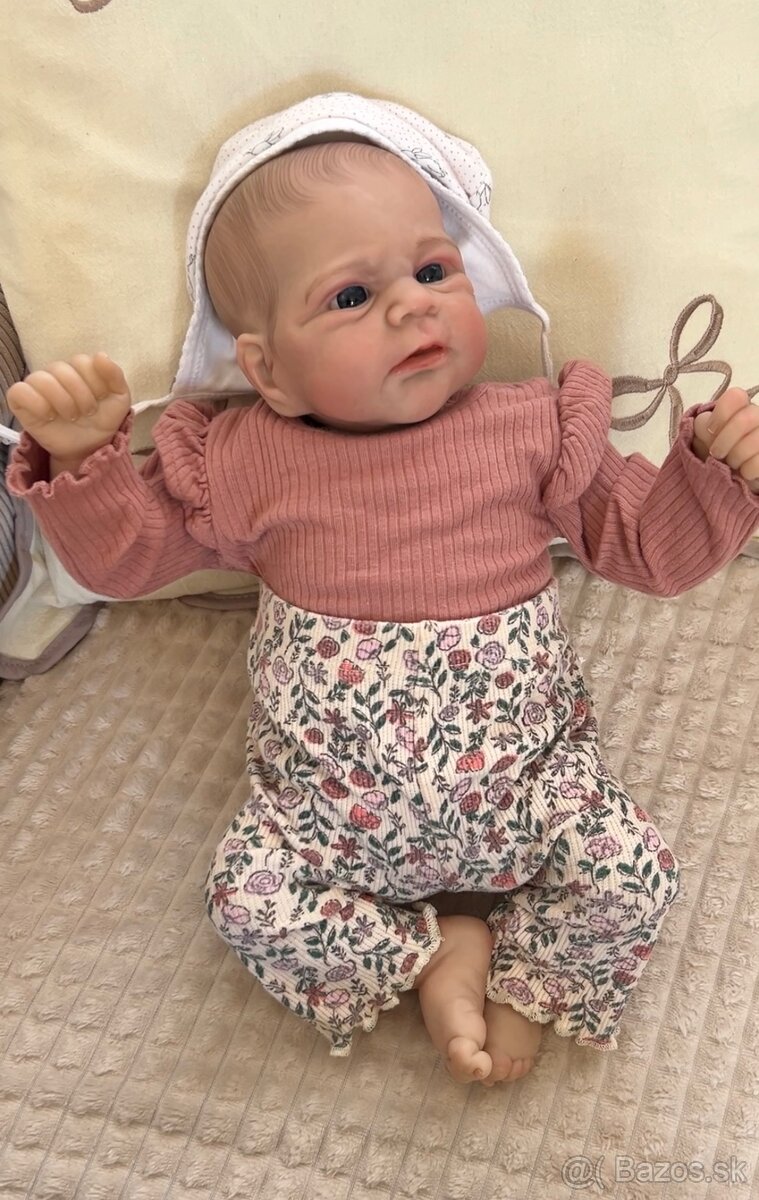 Realistická bábika Eli - 2
