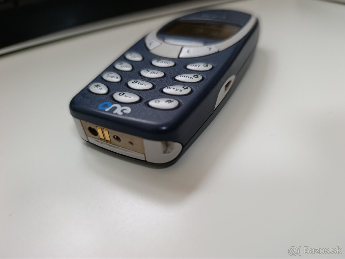 Nokia 3310 - 2