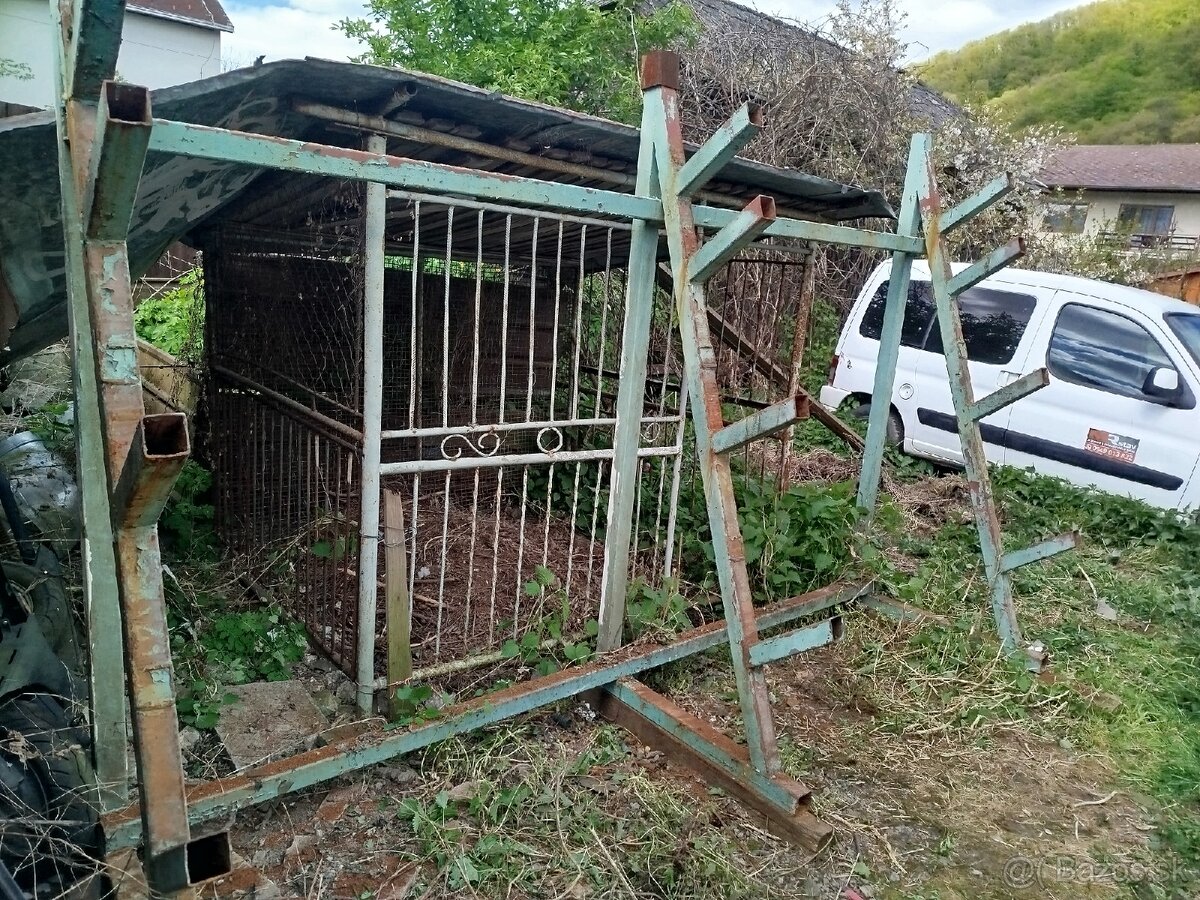 Stojan na železo - 2