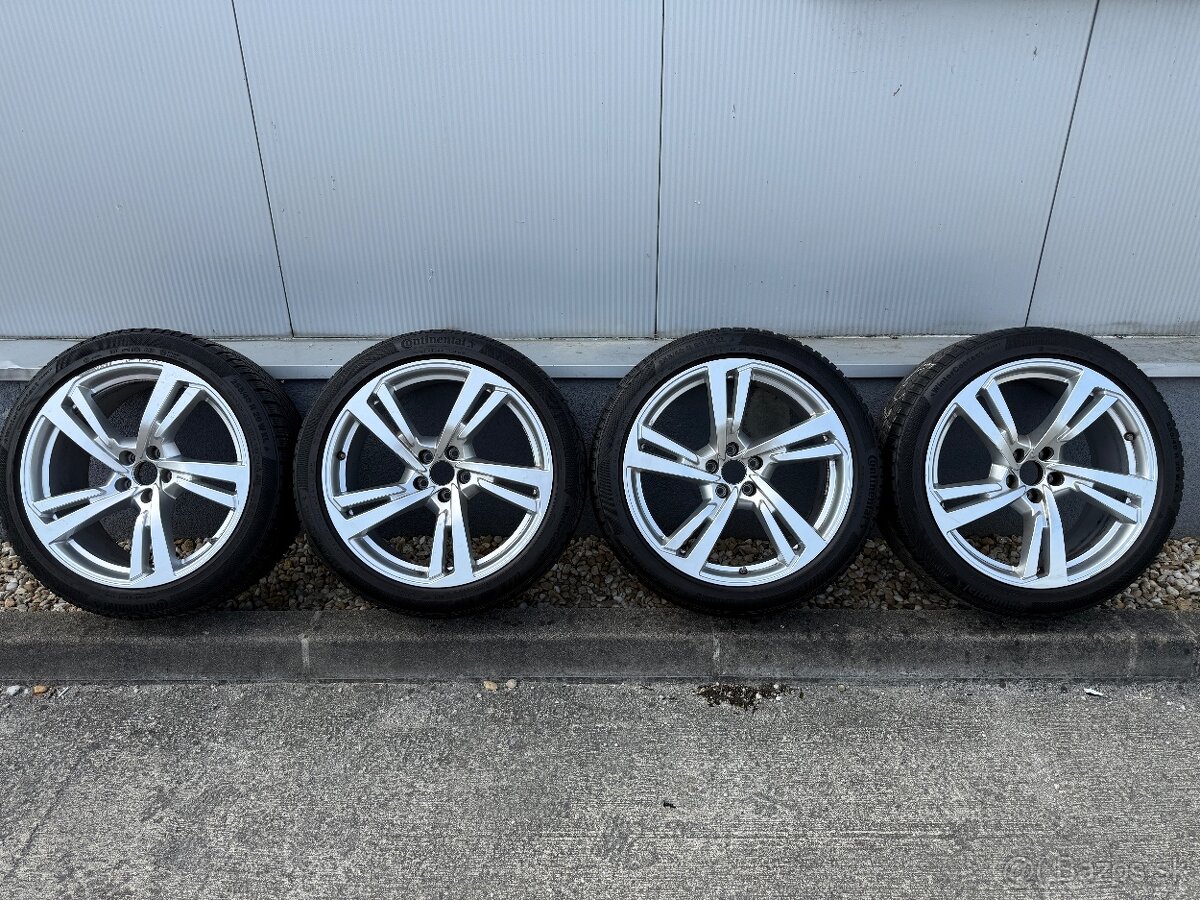 Zimna sada 255/40 r20 W XL - 2
