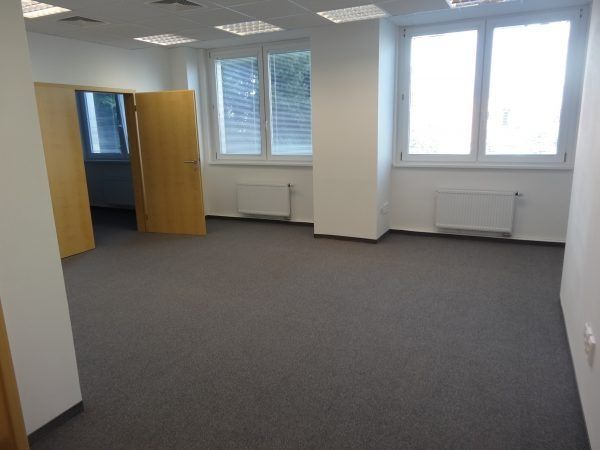 Kancelárske priestory na prenájom – Mlynské Nivy, Ružinov - 2