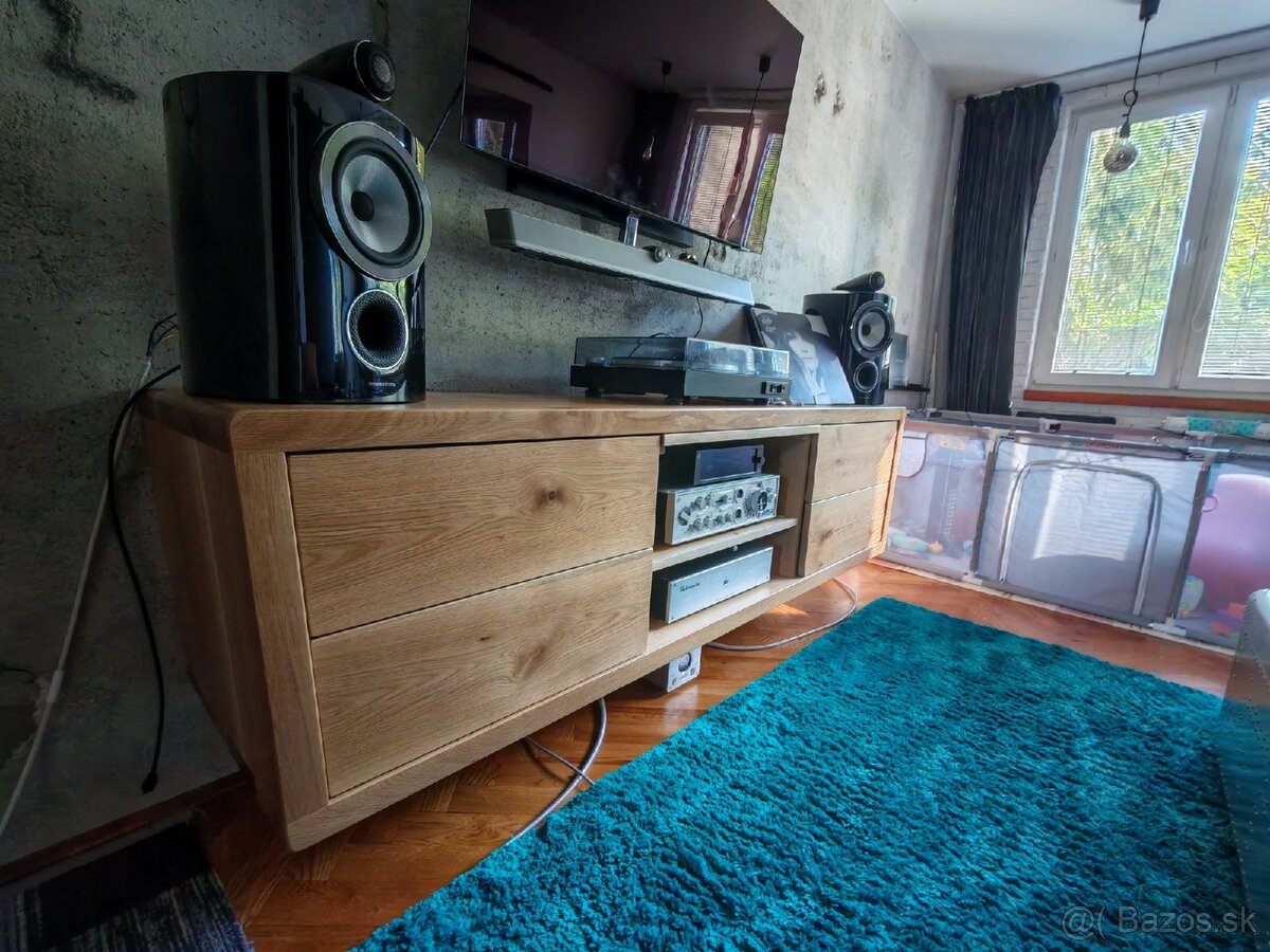 Masivny TV stolik - 2