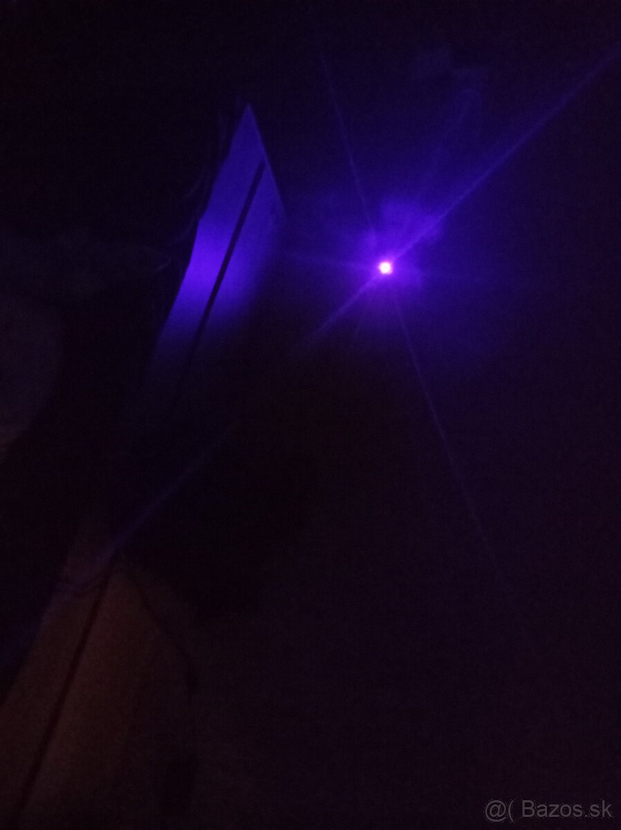 Laser Fialový - 2