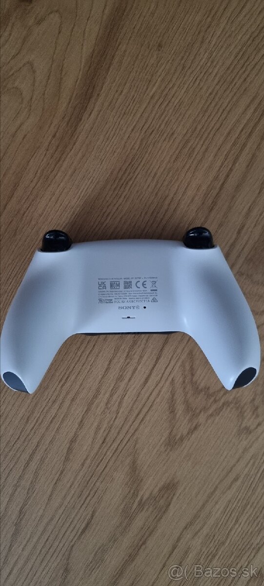 PlayStation 5 DualSense - 2