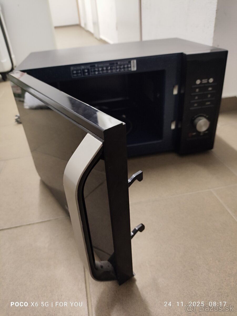 Samsung Mikrovlnná rúra - model MG23F301TAK - 2