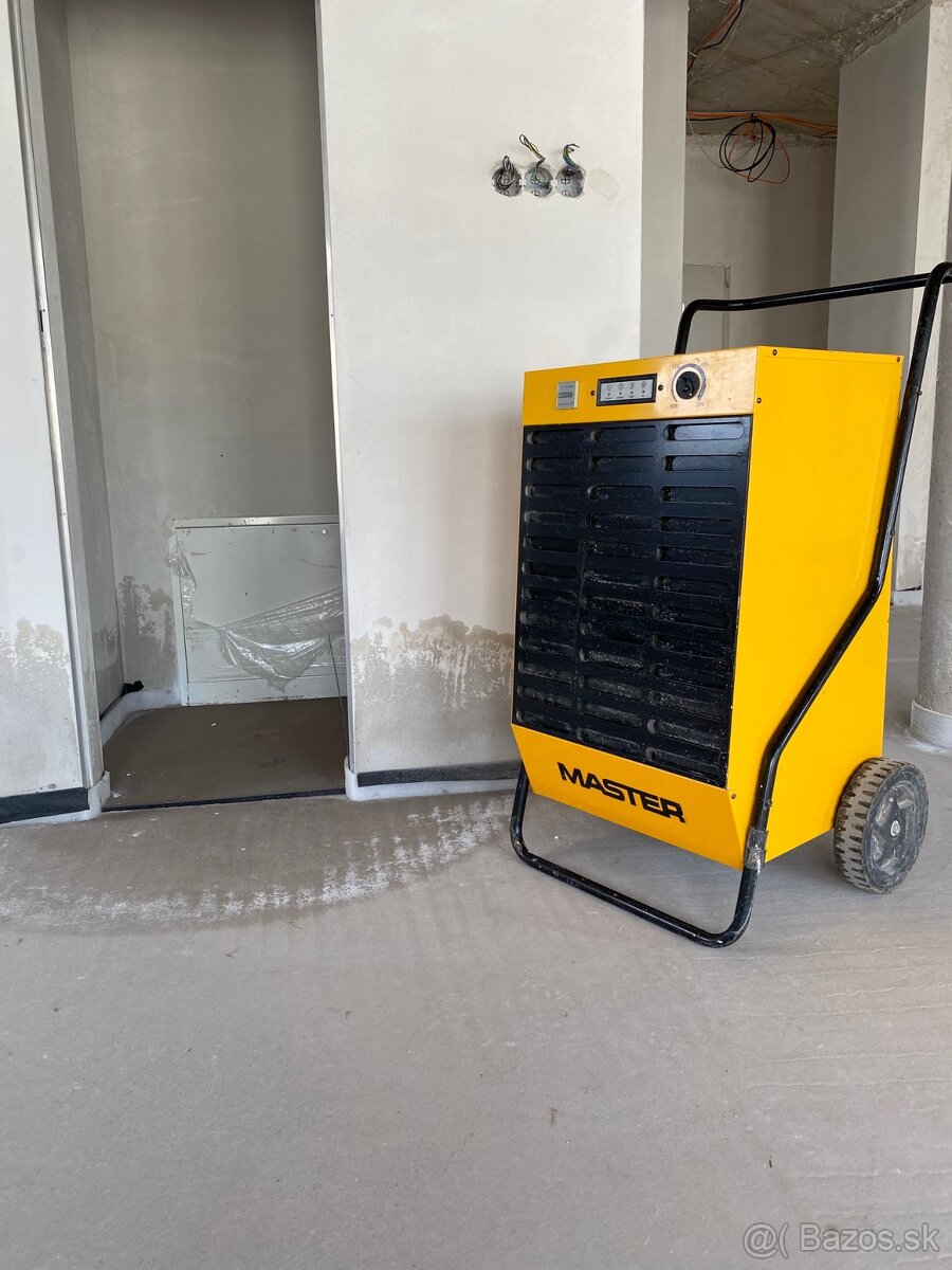 Prenajmem odvlhcovac vzduchu MASTER - 2