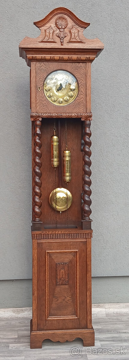 Hodiny podlahové starožitné. - 2