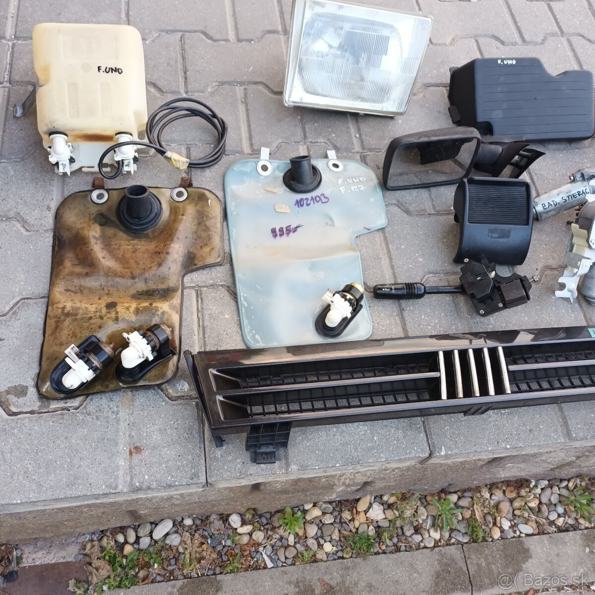 Predám LACNO diely Fiat UNO - 2