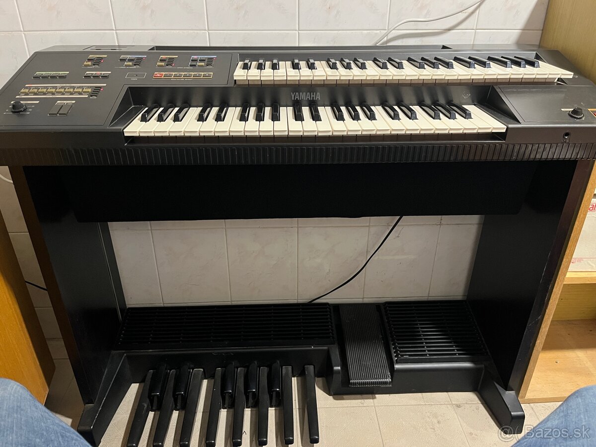 Yamaha electone ME-15 - 2