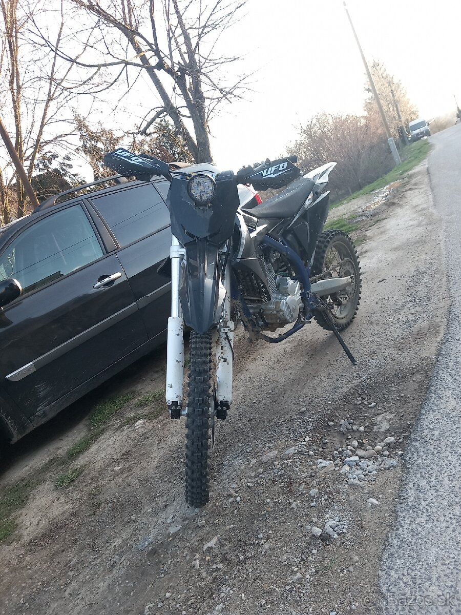 Predam cross Mikilon 250 - 2