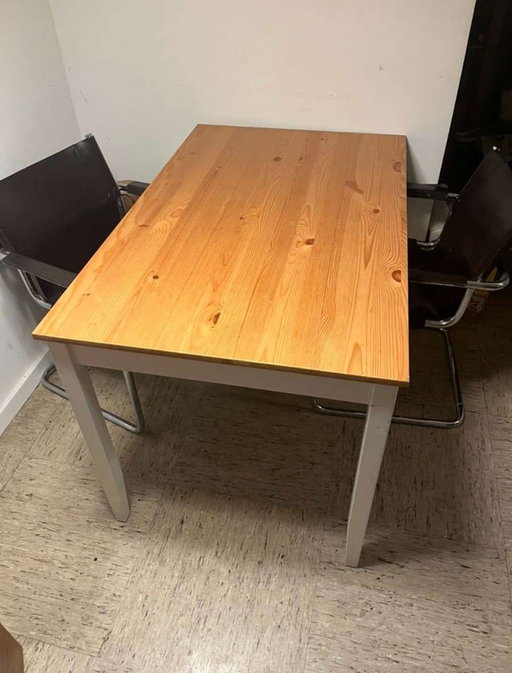 Kuchynský stôl - 2