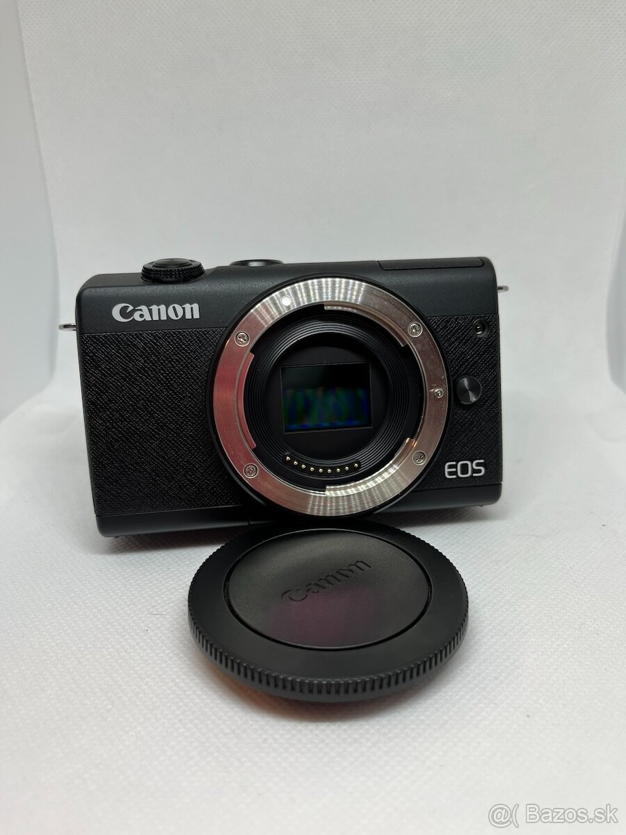 Canon EOS M200 - 2