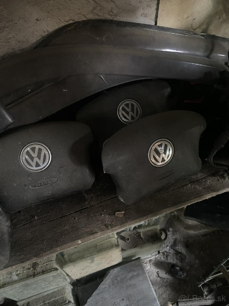 Predam volant VW golf 4 + airbag - 2