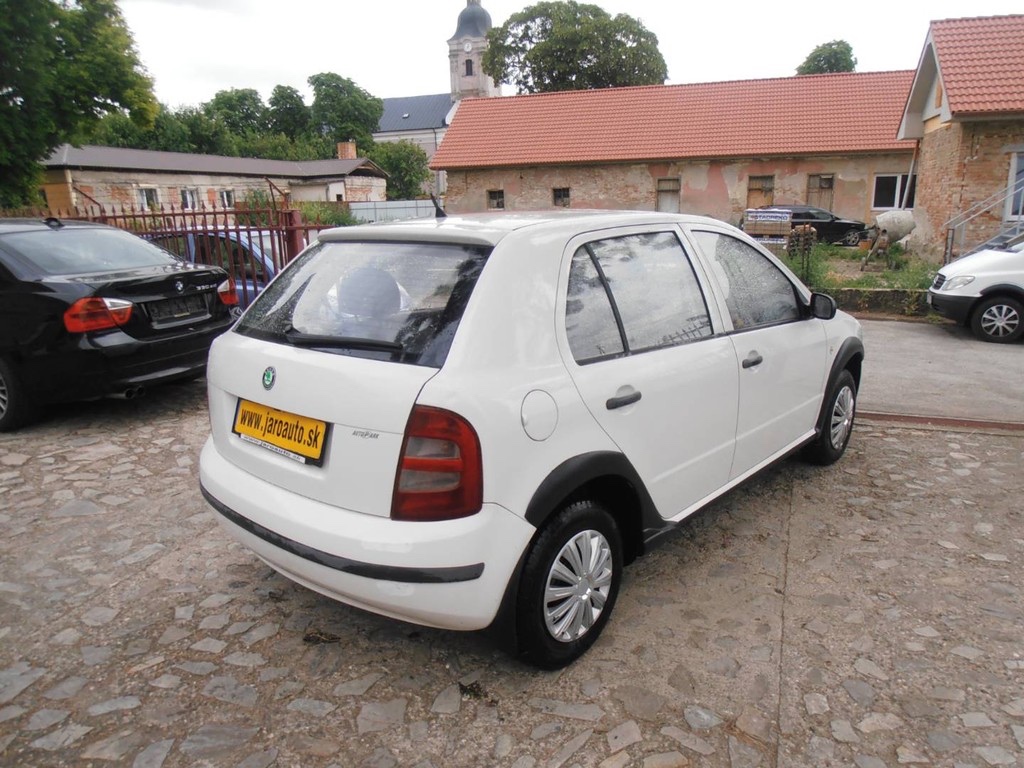 Škoda Fabia 1.0 Fresh Edition - 2