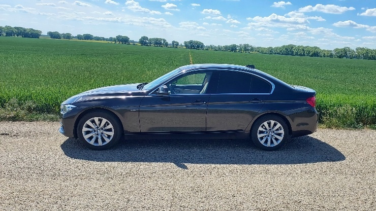 BMW 3 320d xDrive - 2