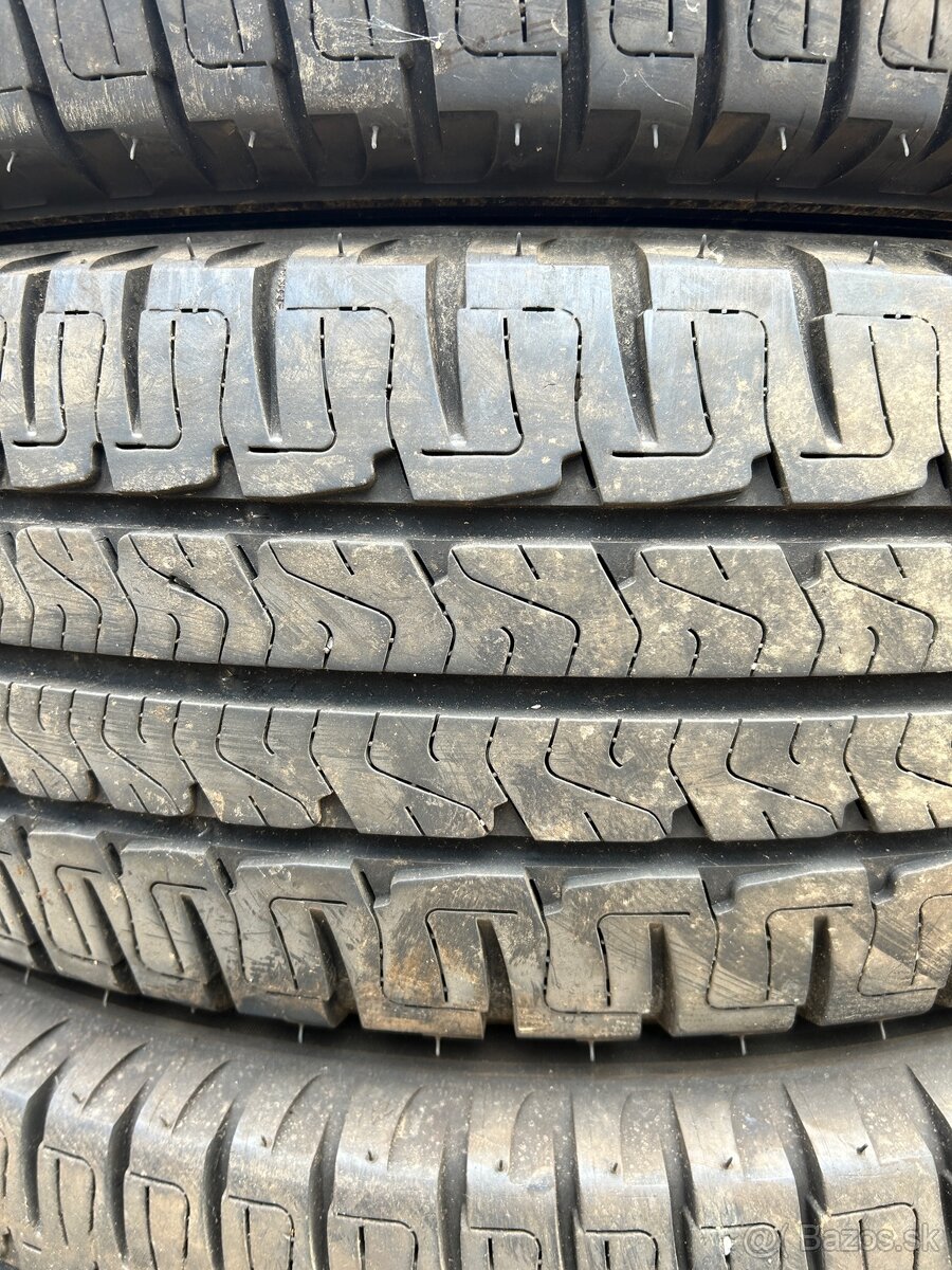 Letne Pneu 225/75 R16CP - 2