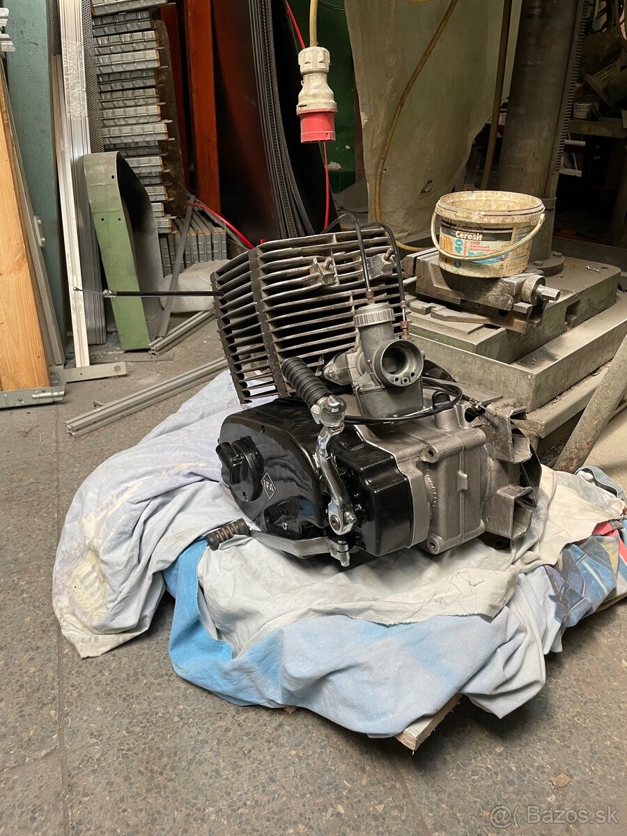 Motor MZ ETZ 251 - 2