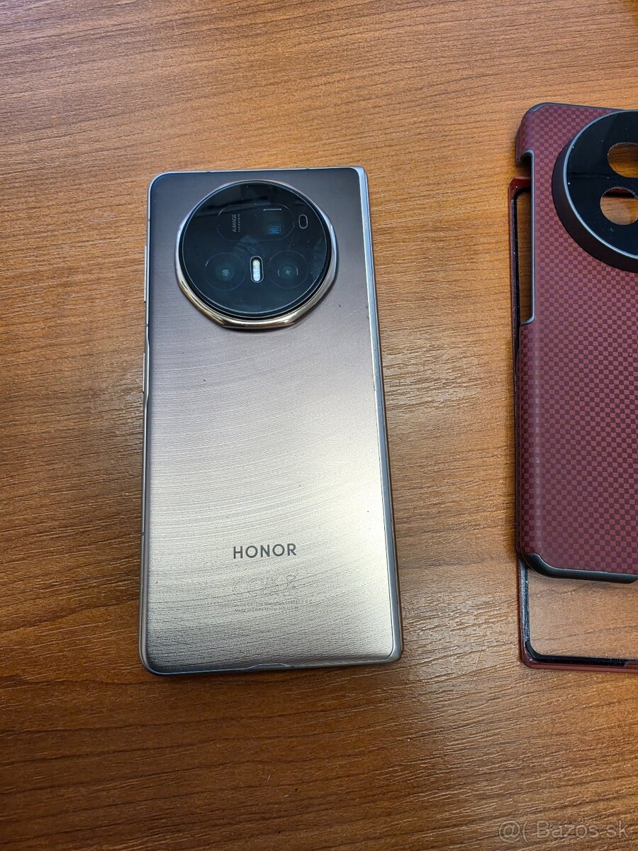 Honor Magic V5 - 2