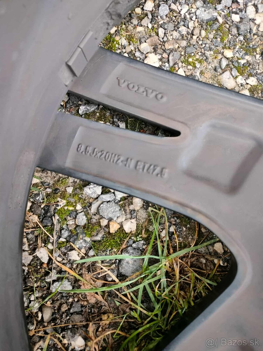 4ks alu disky orig. Volvo 5x108 r20 - 2